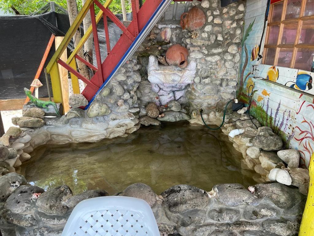 ホテル Princesa Del Mar Pendales エクステリア 写真