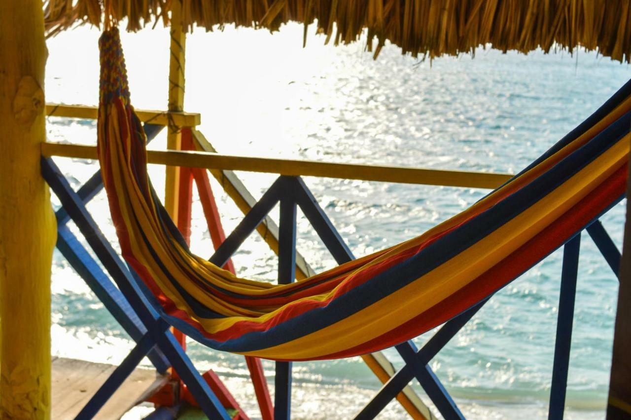 ホテル Princesa Del Mar Pendales エクステリア 写真